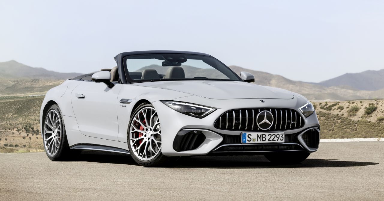 Mercedes SL AMG | novinka 2022 | sportovní roadster | první auta | objednání online | AUTOiBUY.com